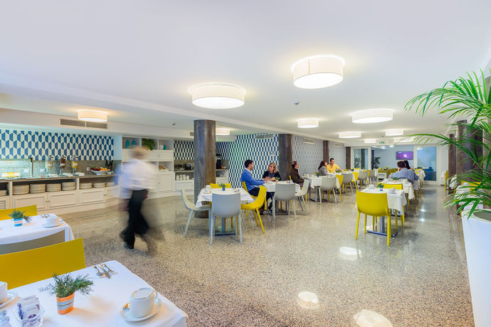 Imagen general del Apartahotel Terrace Mar Suite. Foto 11