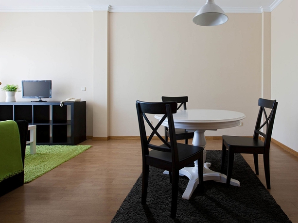 Imagen de los interiores del Apartahotel Th La Florida. Foto 14