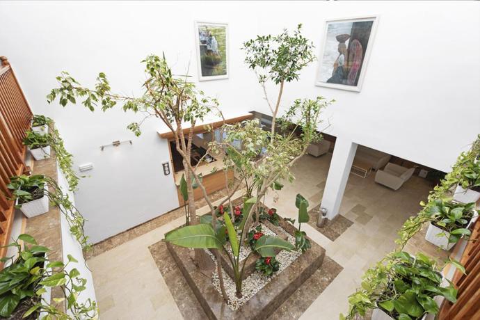 Imagen de los interiores del Apartahotel Thb Guya Playa. Foto 8