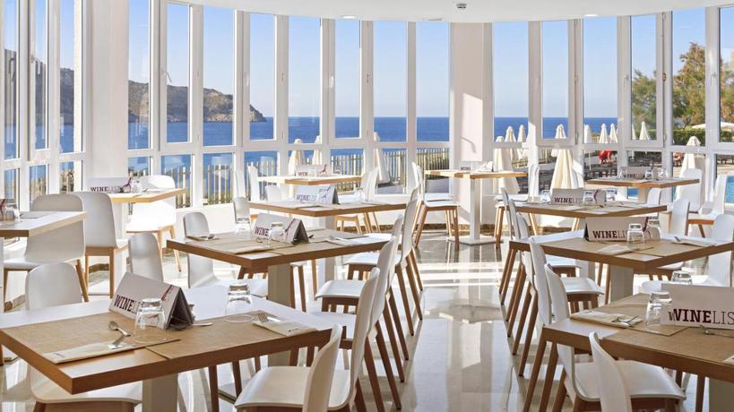 Imagen del bar/restaurante del Apartahotel Thb Guya Playa. Foto 2