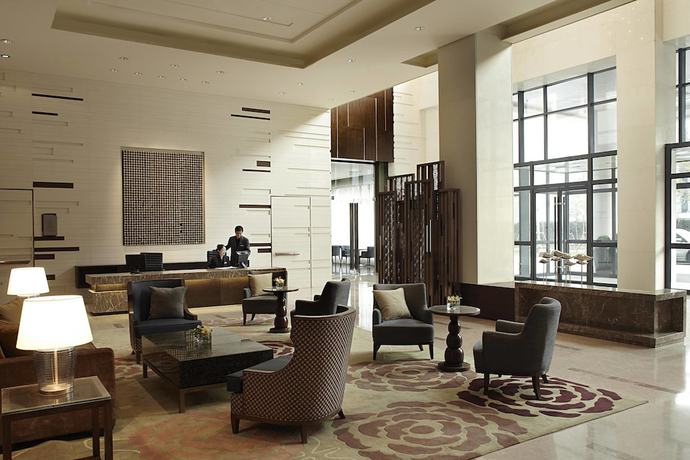 Imagen de los interiores del Apartahotel The Lakeview, Tianjin Marriott Executive Apartments. Foto 12