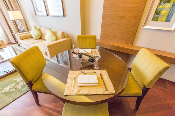 Imagen de la habitación del Apartahotel The Lakeview, Tianjin Marriott Executive Apartments. Foto 9