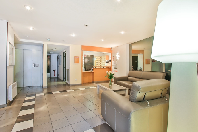 Imagen general del Apartahotel The Originals R&eacute;sidence, Les Laur&eacute;ades, Clermont-Ferrand. Foto 1