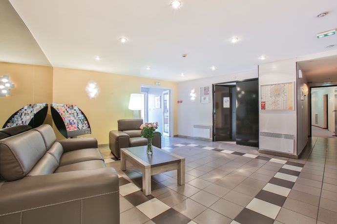 Imagen de los interiores del Apartahotel The Originals R&eacute;sidence, Les Laur&eacute;ades, Clermont-Ferrand. Foto 16