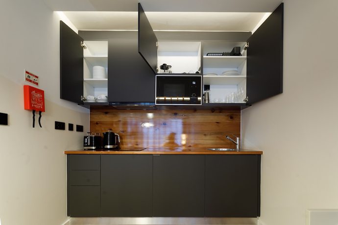 Imagen de la habitación del Apartahotel The Shipyard Angra. Foto 5