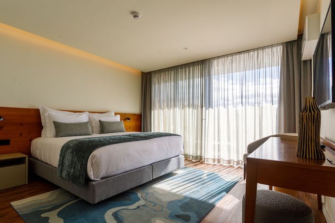 Imagen de la habitación del Apartahotel The Shipyard Angra. Foto 6