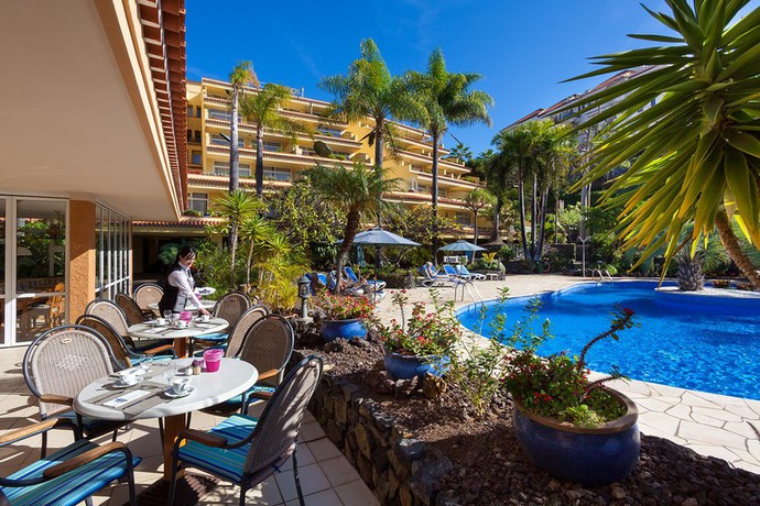 Imagen del bar/restaurante del Apartahotel Tigaiga Suites. Foto 4