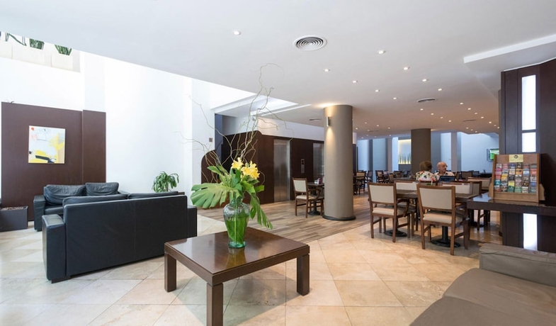 Imagen de los interiores del Apartahotel Urquiza Apart Hotel and Suites. Foto 17