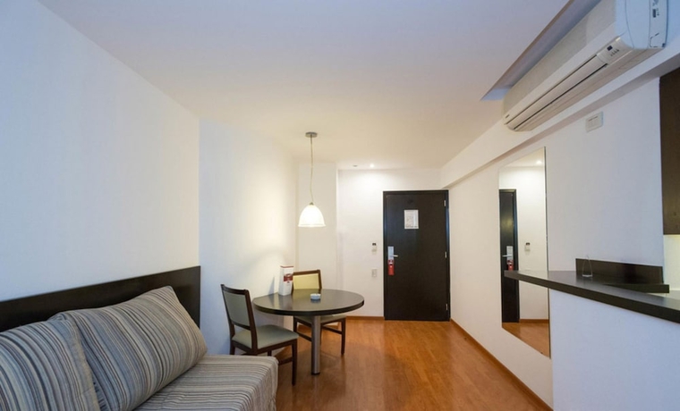 Imagen de la habitación del Apartahotel Urquiza Apart Hotel and Suites. Foto 11
