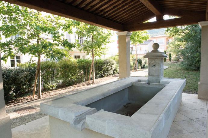 Imagen de los exteriores del Apartahotel Vacanc&eacute;ole &ndash; Le Domaine de Camiole. Foto 8