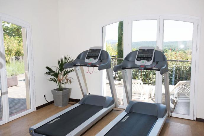 Imagen de los interiores del Apartahotel Vacanc&eacute;ole &ndash; Le Domaine de Camiole. Foto 12