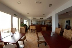 Imagen del bar/restaurante del Apartahotel Vent-i-mar. Foto 13