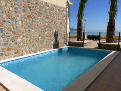 Imagen de la piscina del Apartahotel Vent-i-mar. Foto 16