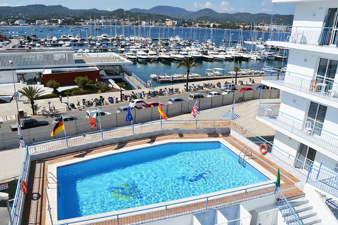 Imagen de los exteriores del Apartahotel Vibra Del Mar - Adults Only. Foto 10