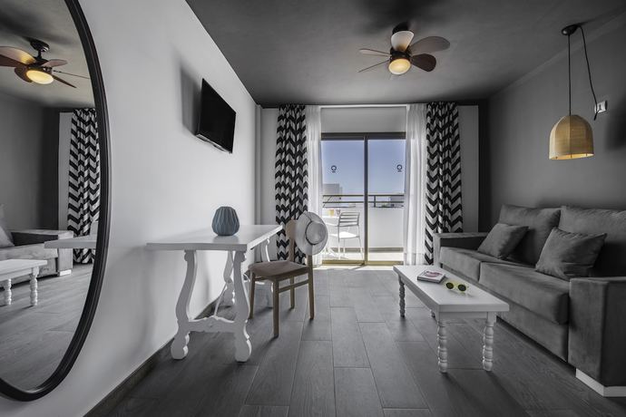 Imagen de la habitación del Apartahotel Vibra Mogambo - Adults Only. Foto 7