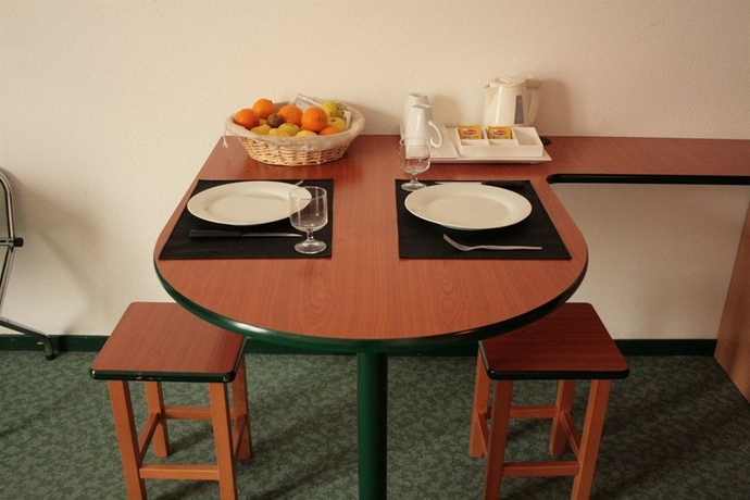 Imagen de la habitación del Apartahotel Victoria Garden Pau. Foto 7