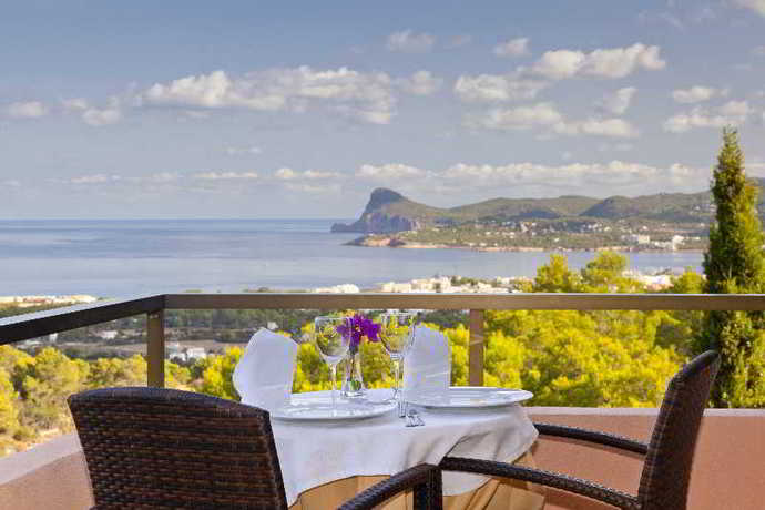 Imagen general del Apartahotel Victoria Sunset Suites Hotel. Foto 4