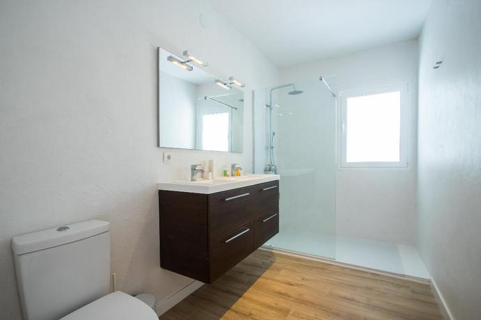 Imagen de la habitación del Apartahotel Victoria Sunset Suites Hotel. Foto 16