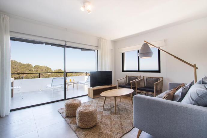 Imagen de la habitación del Apartahotel Victoria Sunset Suites Hotel. Foto 22