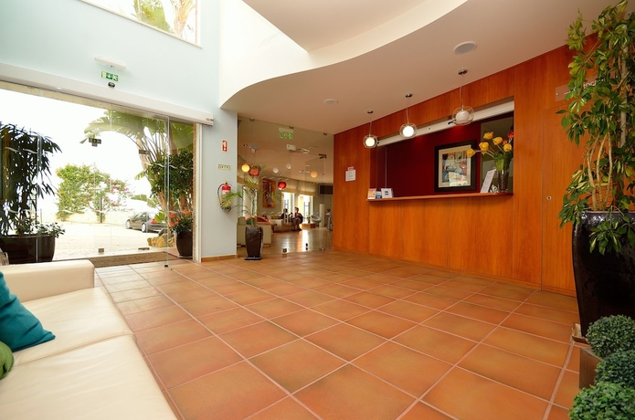 Imagen de los interiores del Apartahotel Vila Luz. Foto 19