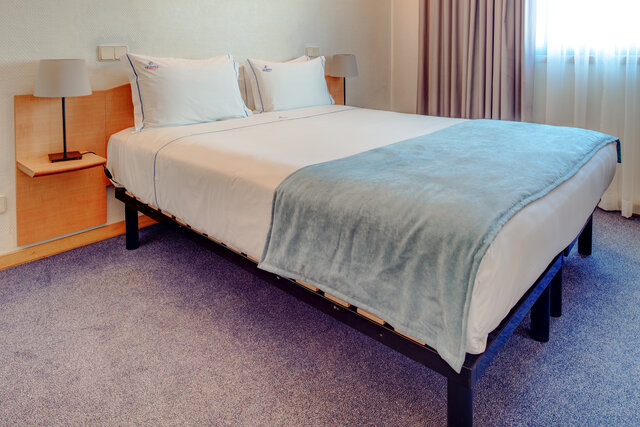 Imagen de la habitación del Apartahotel Vip Executive Eden. Foto 4