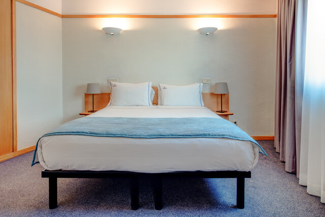 Imagen de la habitación del Apartahotel Vip Executive Eden. Foto 6