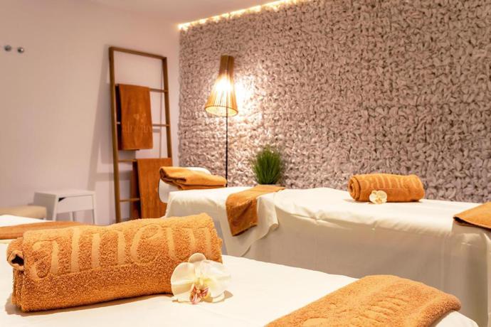 Imagen general del Apartahotel Viva Cala Mesquida Resort. Foto 12