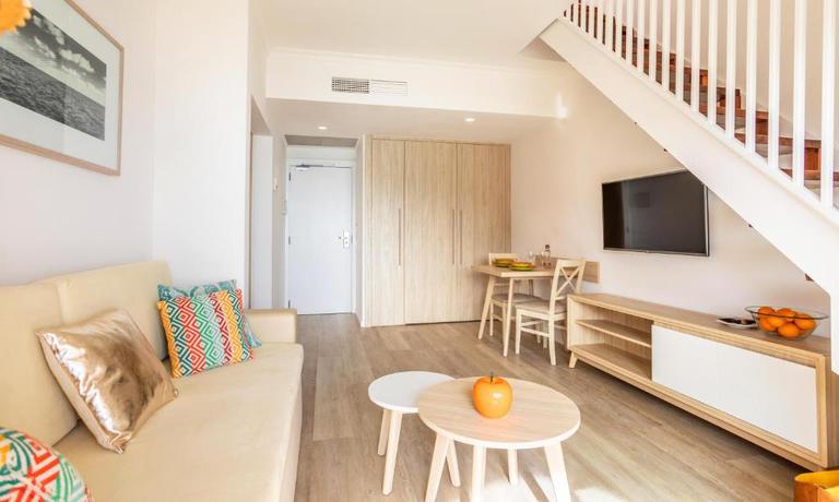 Imagen general del Apartahotel Viva Cala Mesquida Resort. Foto 13