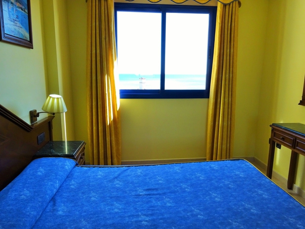 Imagen de la habitación del Apartahotel ViveMar. Foto 7