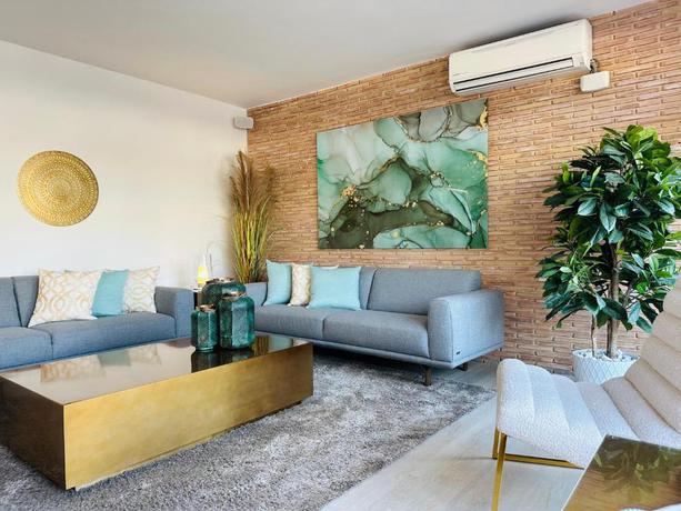 Imagen general del Apartahotel Wyndham Residences Tenerife Golf del Sur. Foto 10