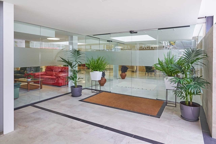 Imagen general del Apartahotel Y Hotel Paguera Beach. Foto 7