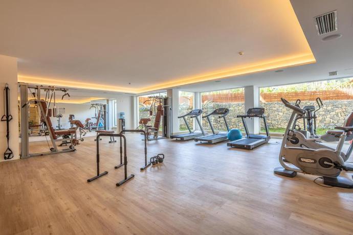 Imagen general del Apartahotel Zafiro Bahía. Foto 7