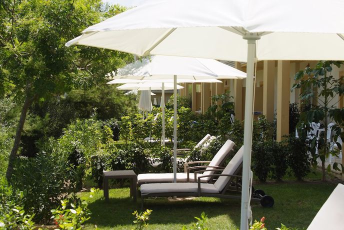 Imagen de la habitación del Apartahotel Zafiro Mallorca. Foto 16