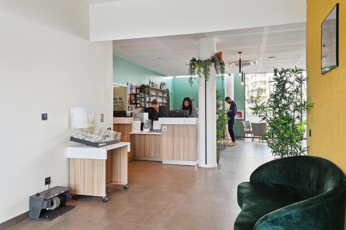 Imagen general del Apartahotel and hotel All Suites Paris 13 Porte d'Italie. Foto 5