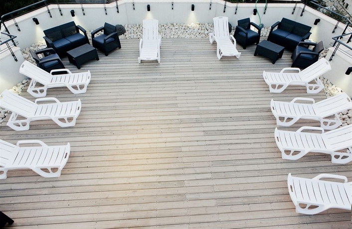 Imagen de los exteriores del Apartamentos 130 Rock Apartments. Foto 12