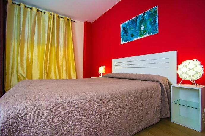 Imagen general del Apartamentos 16:9 Playa Suites. Foto 12