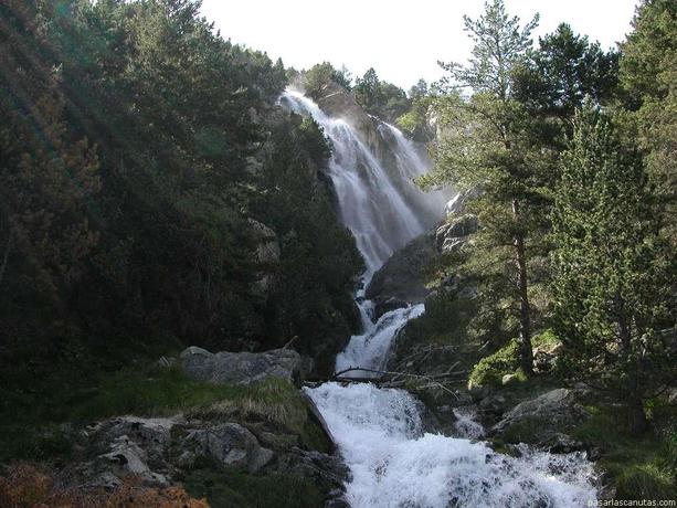 Imagen de los exteriores del Apartamentos 3000 Panticosa. Foto 6