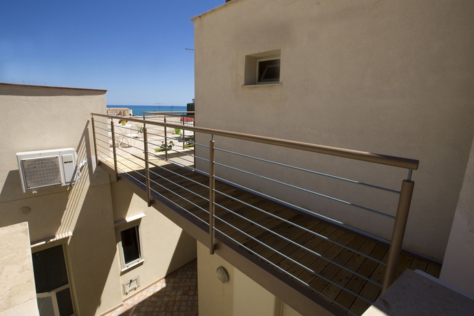 Imagen de los exteriores del Apartamentos 4 Canti Case Vacanze. Foto 16