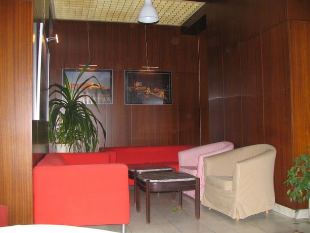 Imagen de los interiores del Apartamentos 4 You Budapest. Foto 18