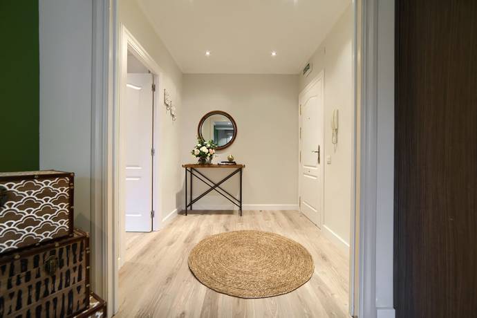 Imagen de los interiores del Apartamentos 4U Tudela Centro. Foto 17