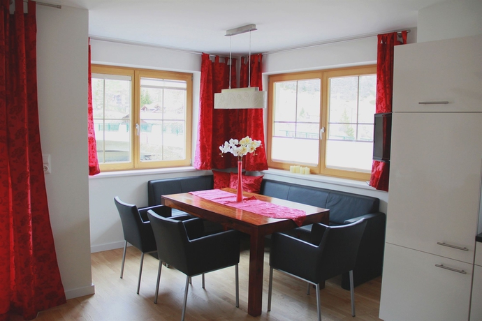 Imagen de los interiores del Apartamentos A Casa Residenz. Foto 8