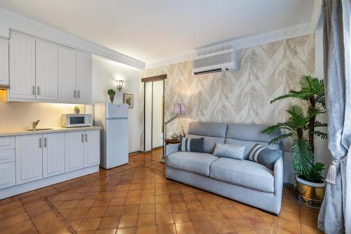 Imagen general del Apartamentos ADANAR Muralla Zir&iacute; Centro Premium. Foto 4