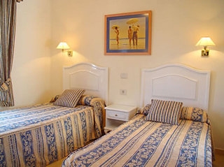 Imagen de la habitación del Apartamentos AP. CLUB CALIPSO. Foto 3