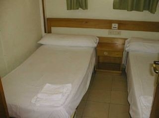 Imagen de la habitación del Apartamentos APARTAMENTOS LA PLATA. Foto 2