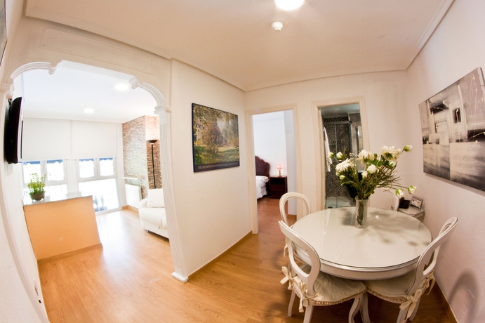 Imagen de los interiores del Apartamentos APARTAMENTOS LAS BRISAS. Foto 13