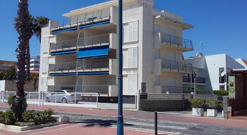 Imagen general del Apartamentos APARTAMENTOS STILL MAR 3000. Foto 8