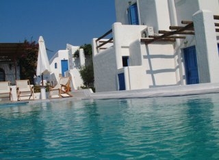 Imagen de la piscina del Apartamentos APSENTI. Foto 10