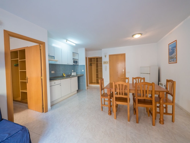 Imagen de la habitación del Apartamentos AR Nautic. Foto 4