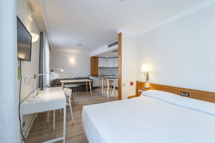 Imagen de la habitación del Apartamentos ARTIEM. Foto 15