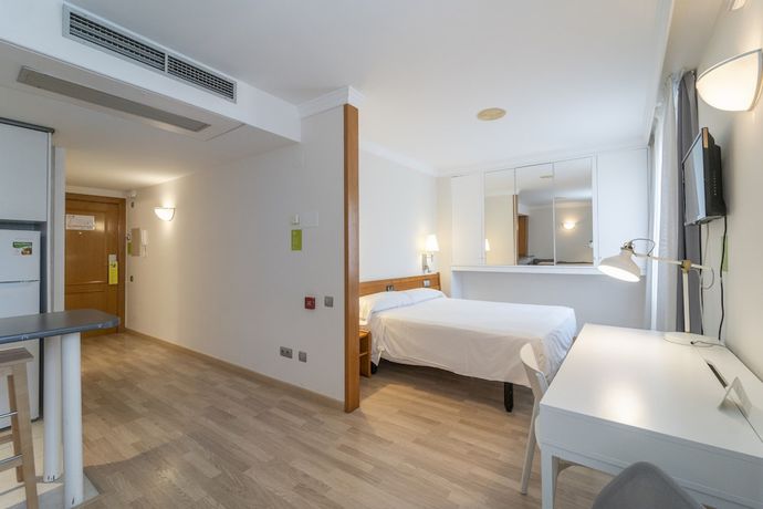 Imagen de la habitación del Apartamentos ARTIEM. Foto 17